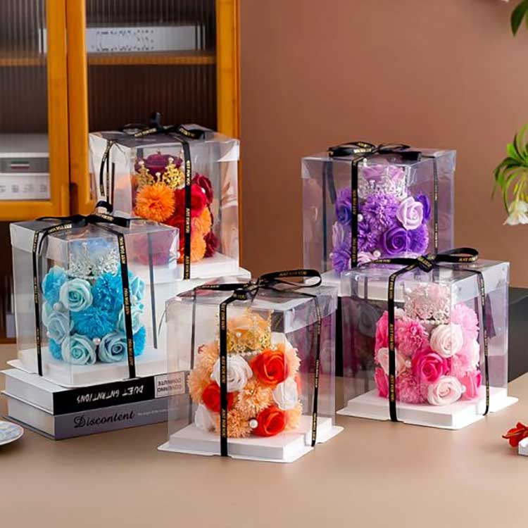 Gül Çiçek Hediye Kutusu