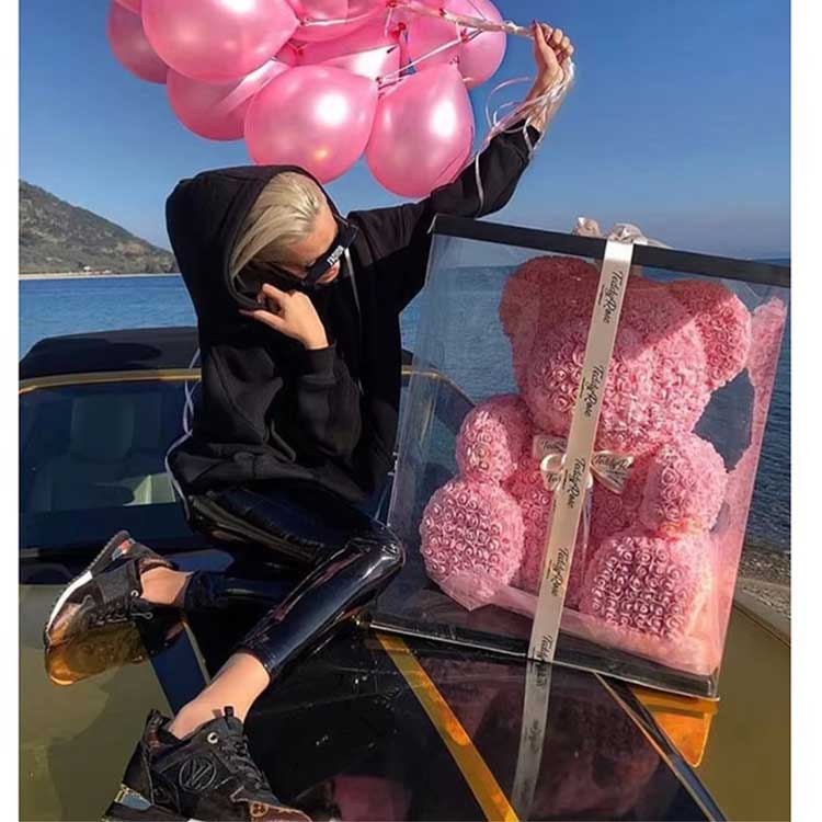 Gül Çiçek Ayıcık