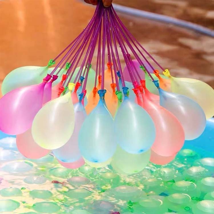 Kısa bar su dolu balon